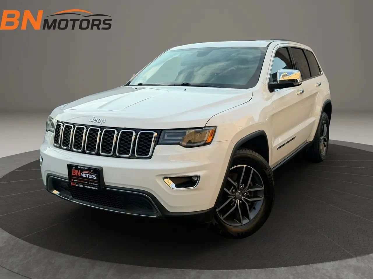 Used 2018 Jeep Grand Cherokee Limited w/ Luxury Group II AWD/4WD image 1