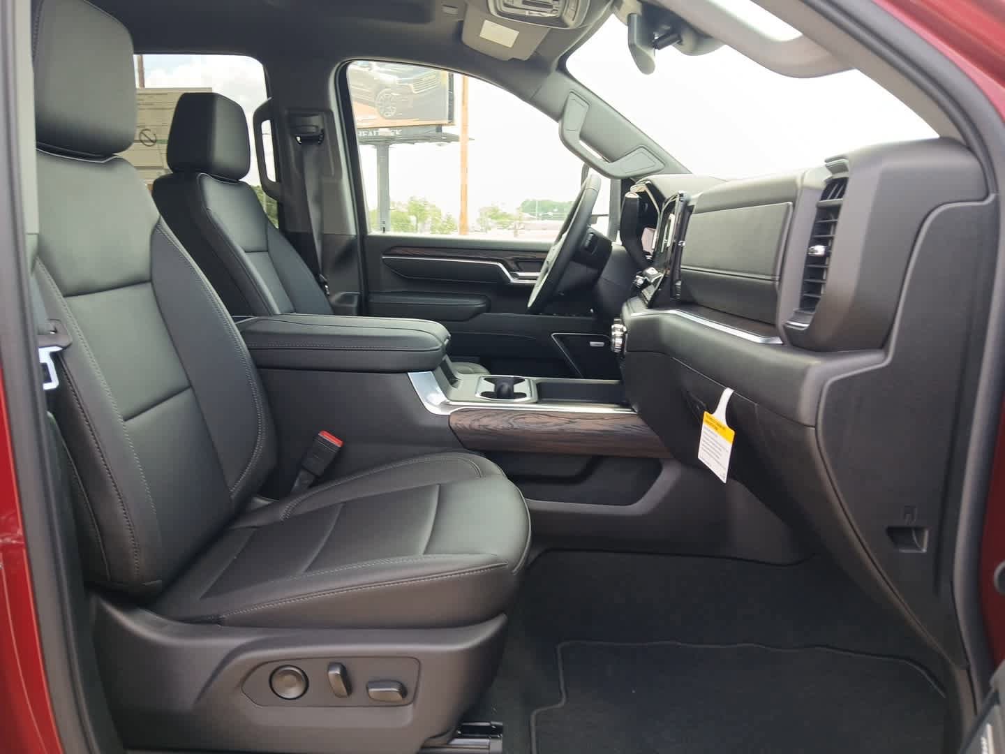 New 2026 GMC Sierra 2500 SLT w/ SLT Premium Package AWD/4WD image 53