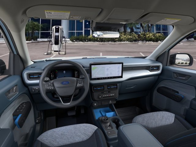 New 2026 Ford Maverick XLT w/ XLT Luxury Package FWD image 9