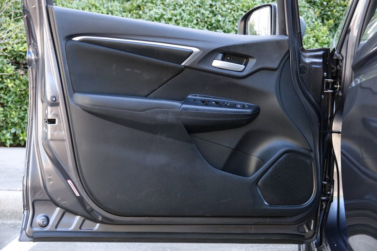 Used 2019 Honda Fit LX image 35