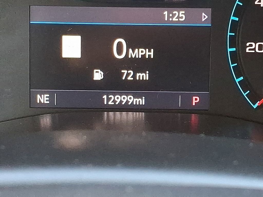 Used 2022 GMC Canyon Denali image 21