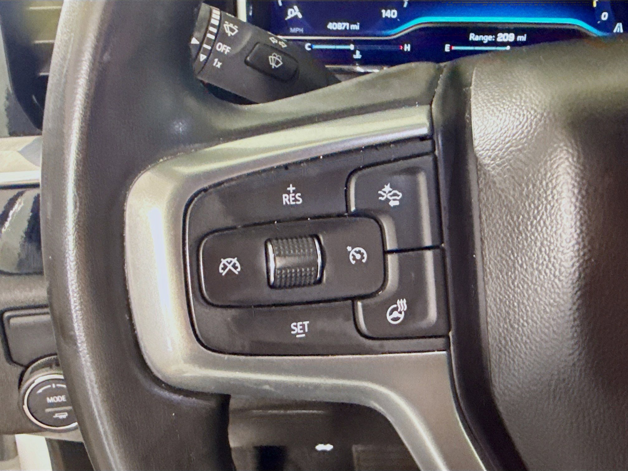 Used 2023 Chevrolet Silverado 1500 LT w/ Protection Package RWD image 14