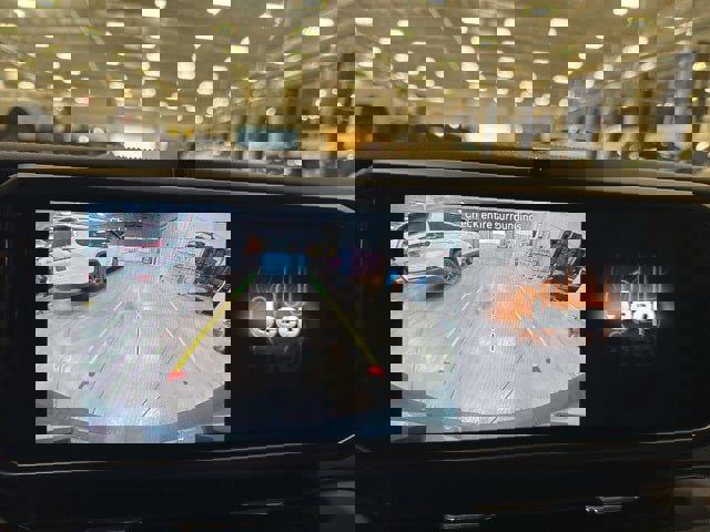 New 2025 Jeep Wrangler Sahara image 24