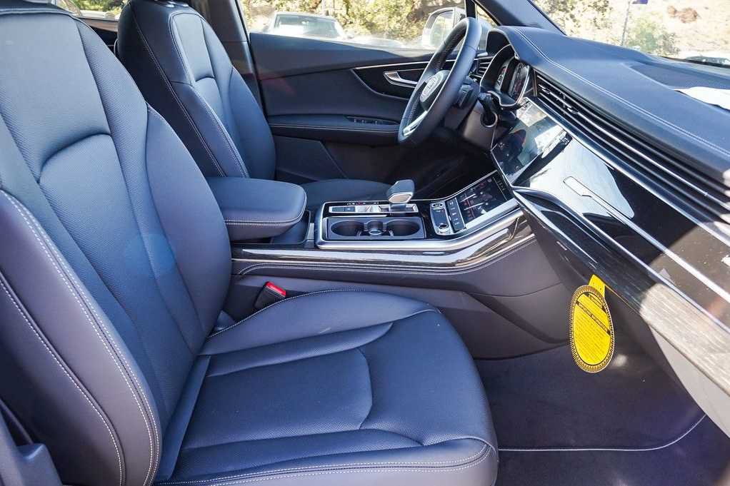 New 2026 Audi Q7 2.0T Premium Plus AWD/4WD image 19