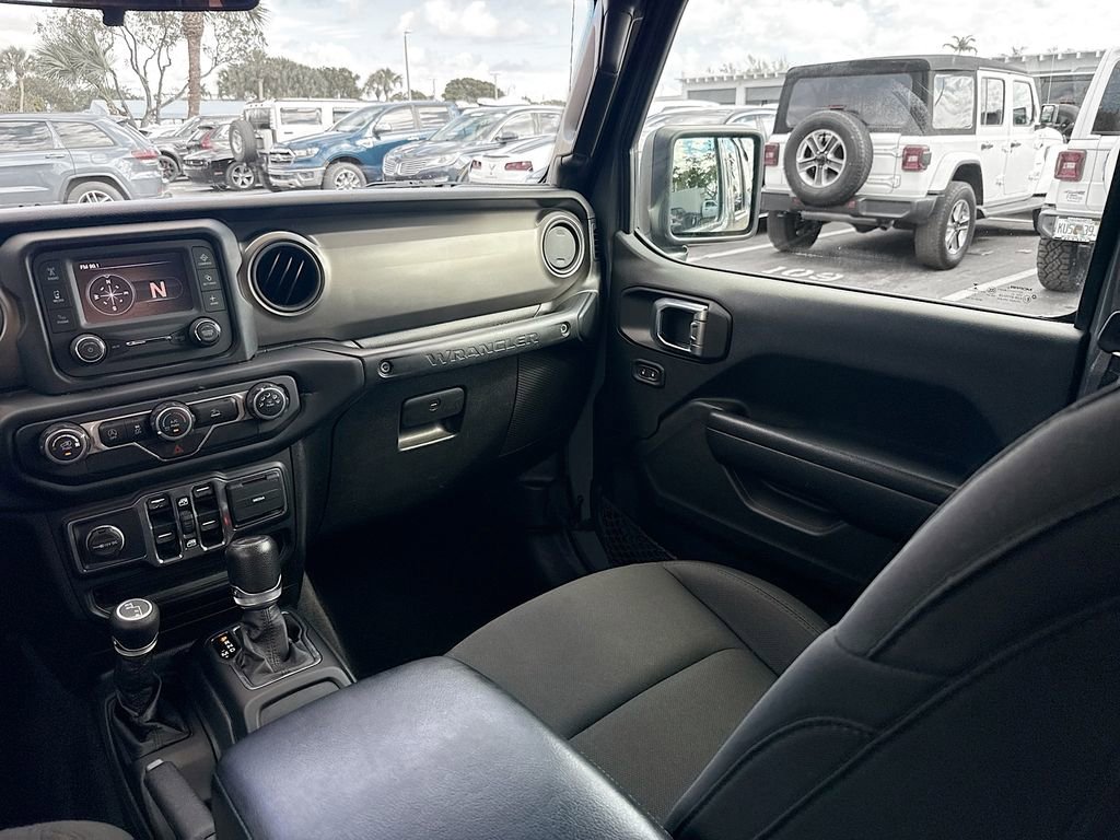Used 2021 Jeep Wrangler Unlimited Sport image 24