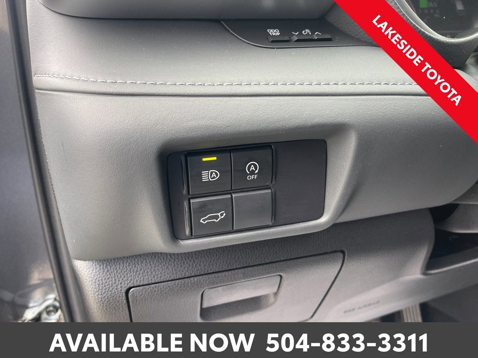 Used 2025 Toyota Highlander LE image 27