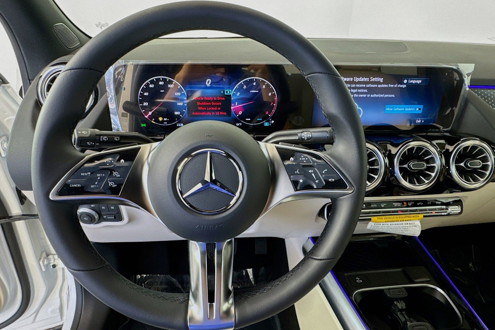 New 2025 Mercedes-Benz GLA 250 image 11