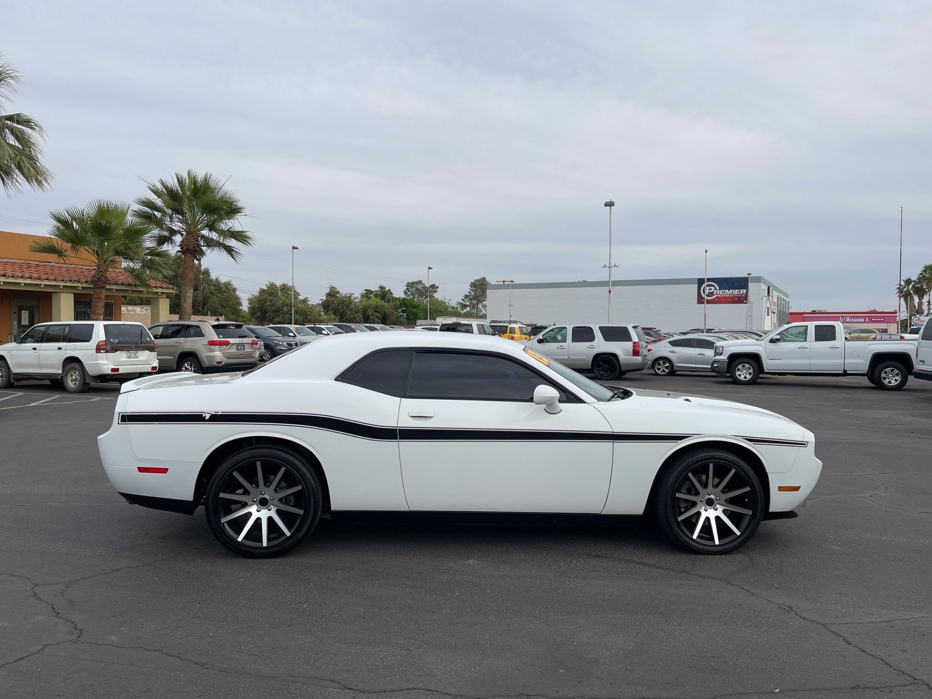 Used 2013 Dodge Challenger SXT w/ Super Sport Group RWD image 6