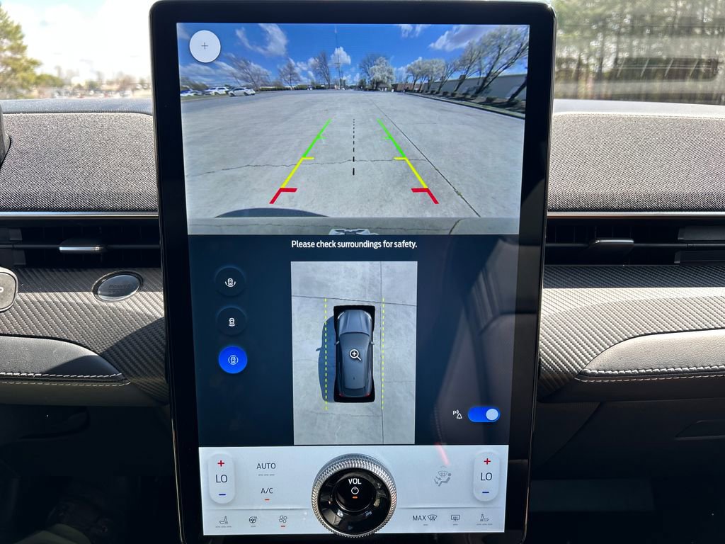 Used 2025 Ford Mustang Mach-E Premium image 22