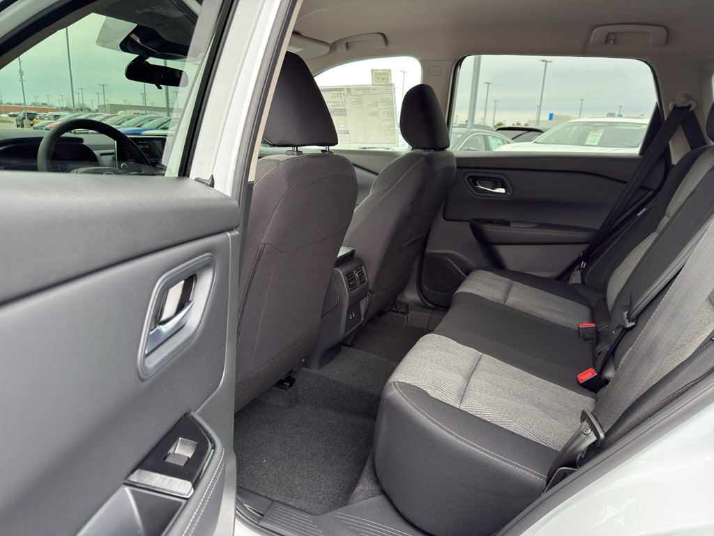 New 2026 Nissan Rogue SV image 29