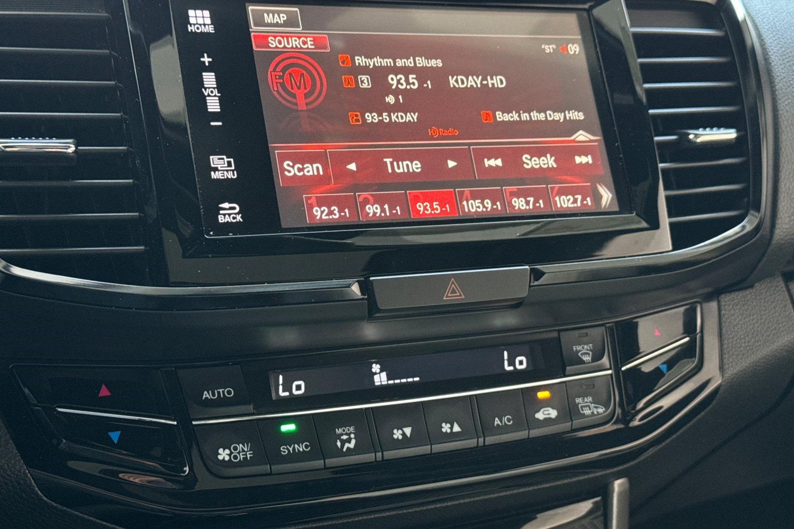Used 2016 Honda Accord Touring image 20