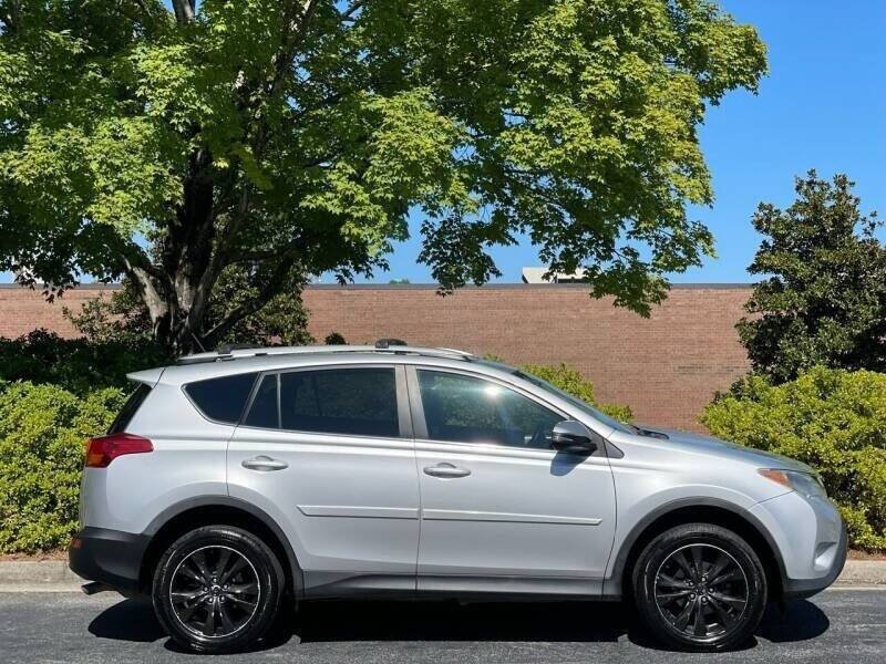 Used 2013 Toyota RAV4 Limited FWD image 9