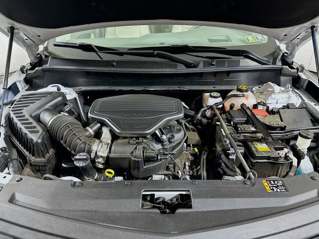 Used 2024 Cadillac XT6 Premium Luxury w/ Technology Package image 35