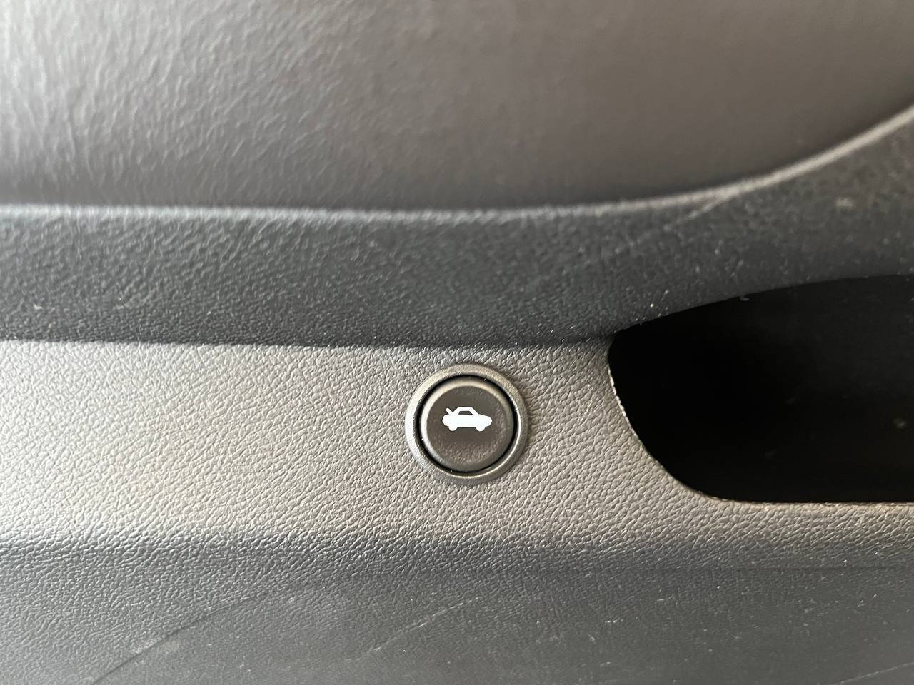 Used 2014 Chevrolet Camaro LS image 23