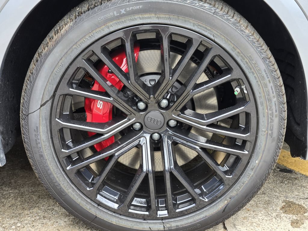 New 2026 Audi SQ8 Prestige AWD/4WD image 14