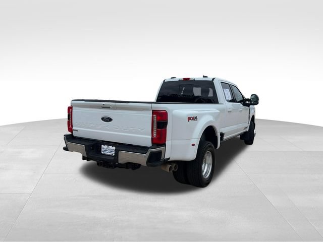 Used 2025 Ford F350 Lariat w/ Lariat Ultimate Package AWD/4WD image 6