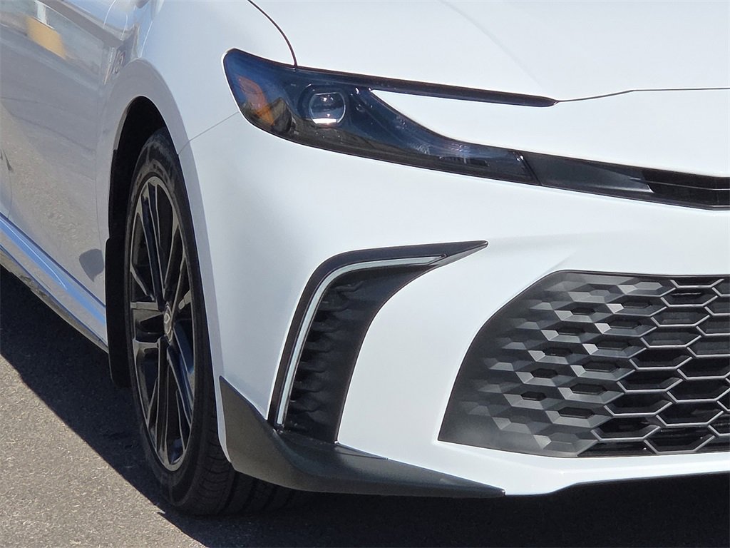 New 2026 Toyota Camry SE image 9