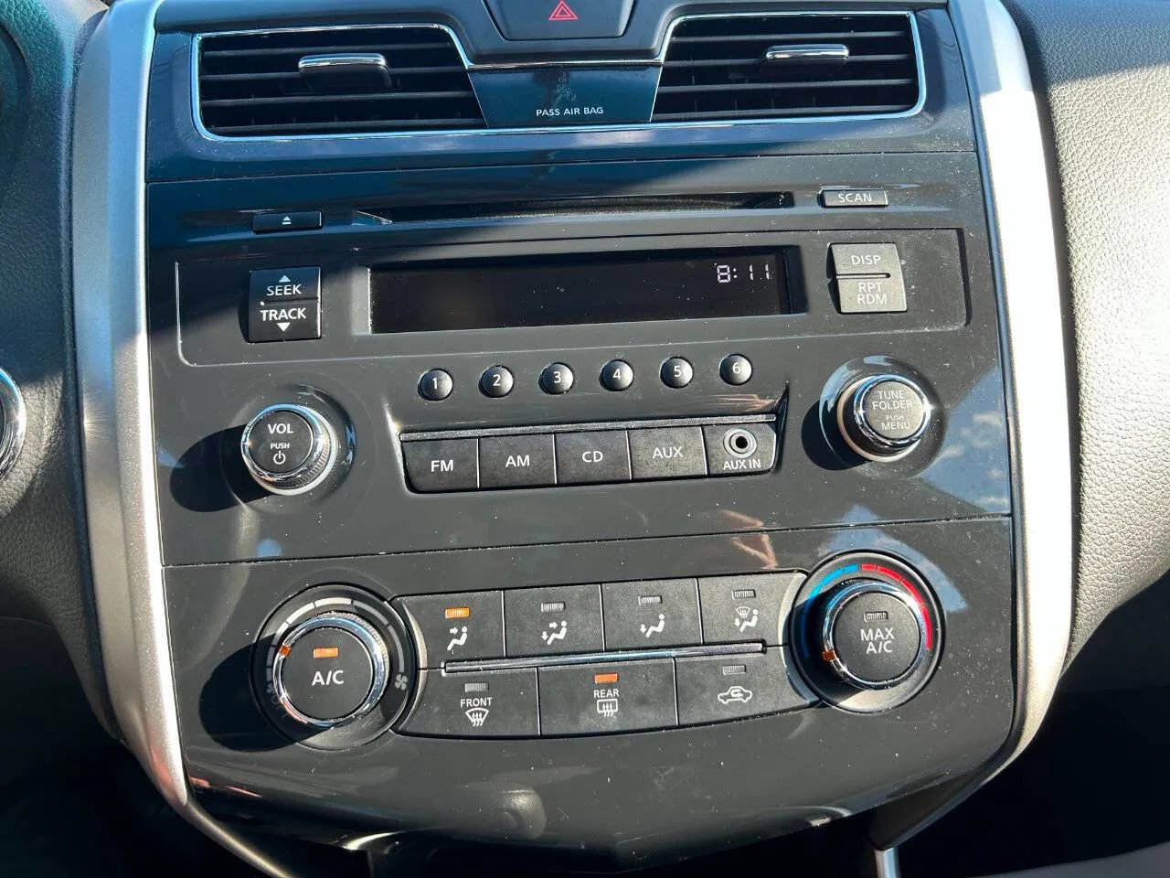Used 2013 Nissan Altima 2.5 S FWD image 21