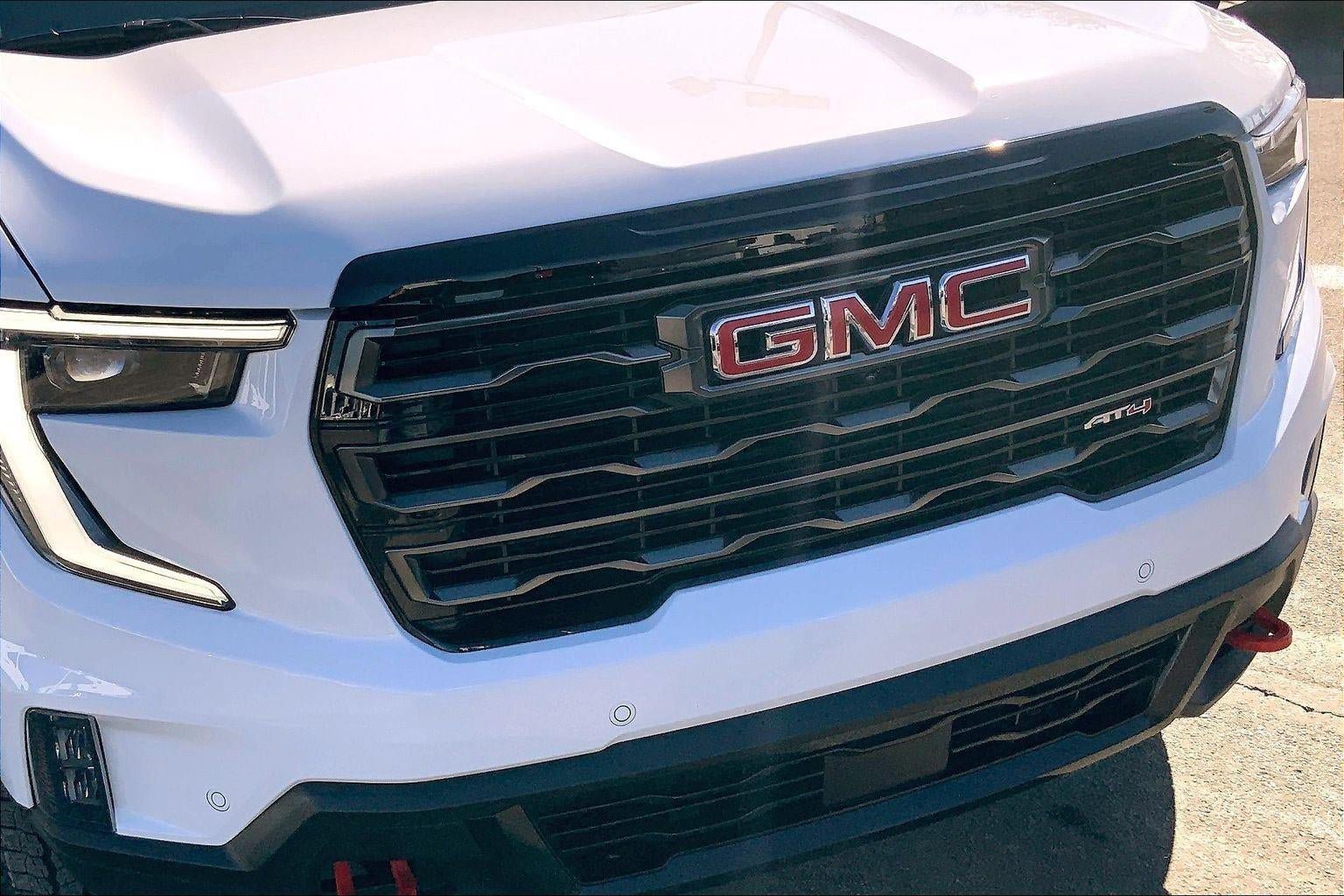 Used 2026 GMC Acadia AT4 w/ Super Cruise Package image 28