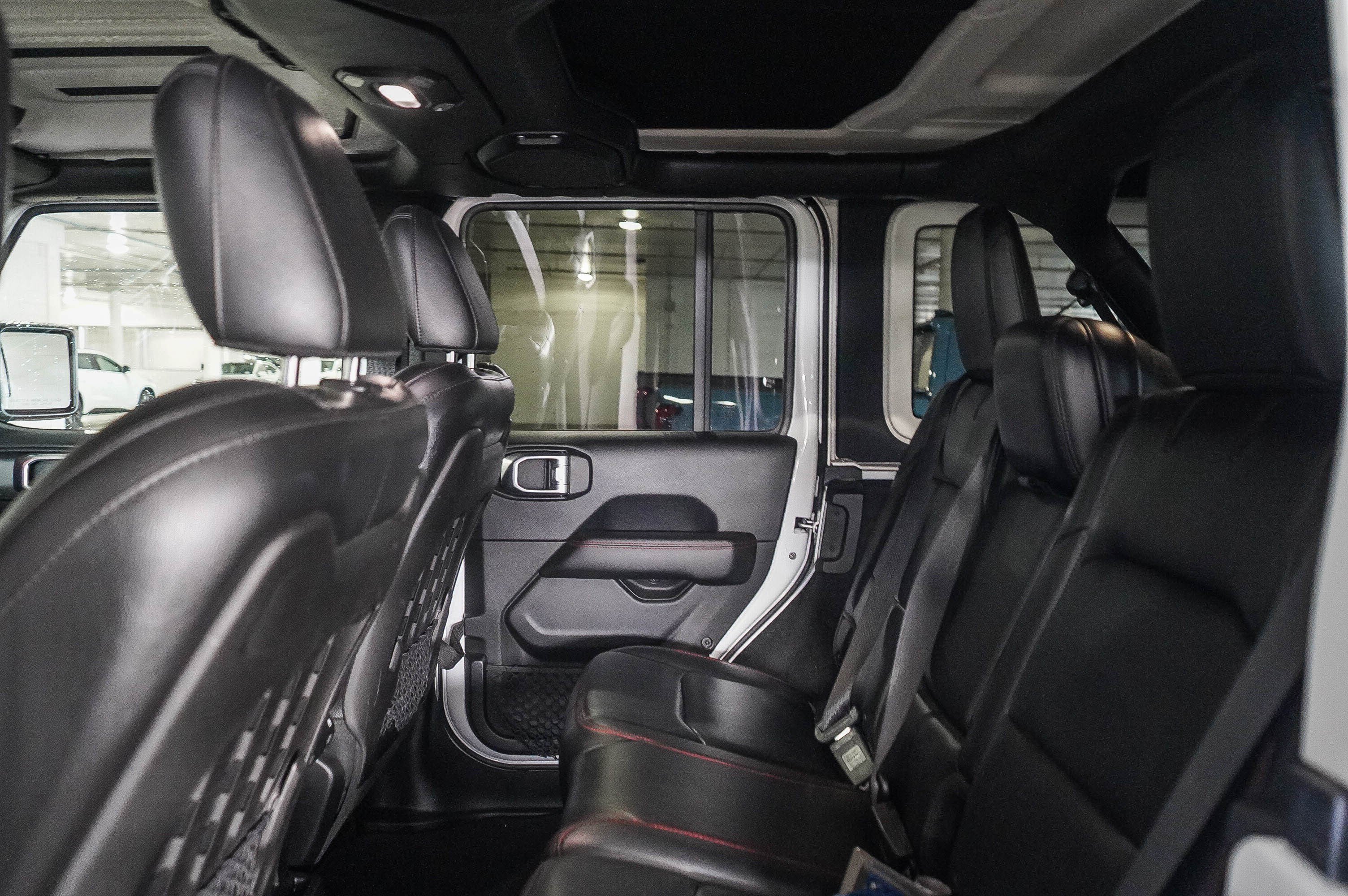 Used 2018 Jeep Wrangler Unlimited Rubicon AWD/4WD image 18