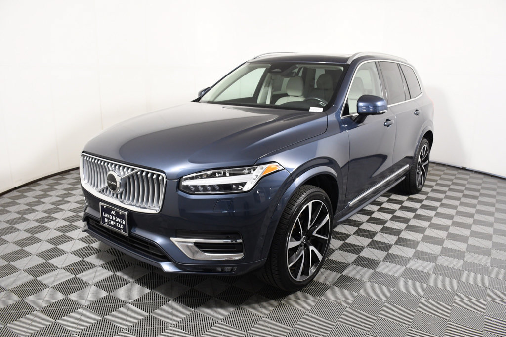 Used 2023 Volvo XC90 B5 Plus w/ Protection Package AWD/4WD image 1