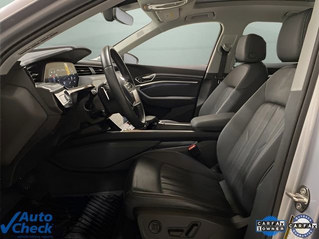 Used 2023 Audi e-tron Premium Plus w/ Premium Plus Package image 65