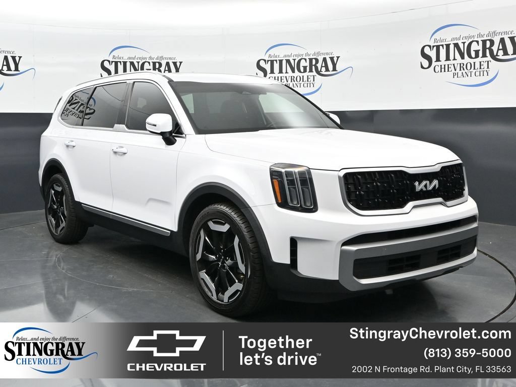 Used 2023 Kia Telluride EX FWD 360° Tour