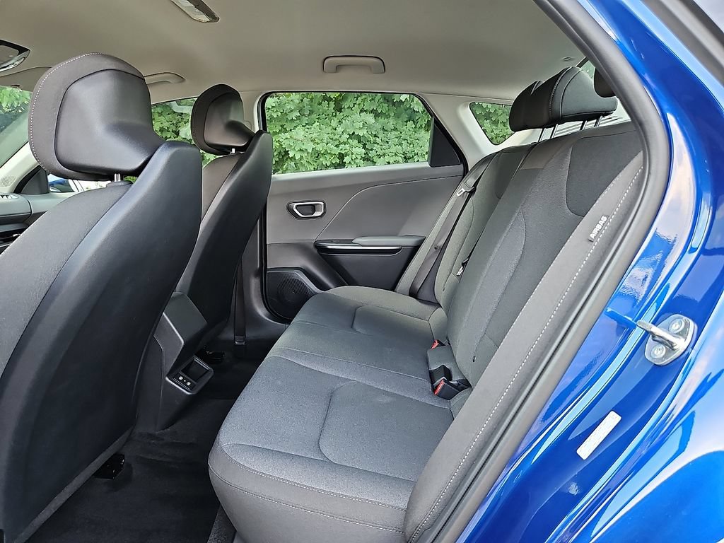 Certified 2025 Kia K4 FWD image 12