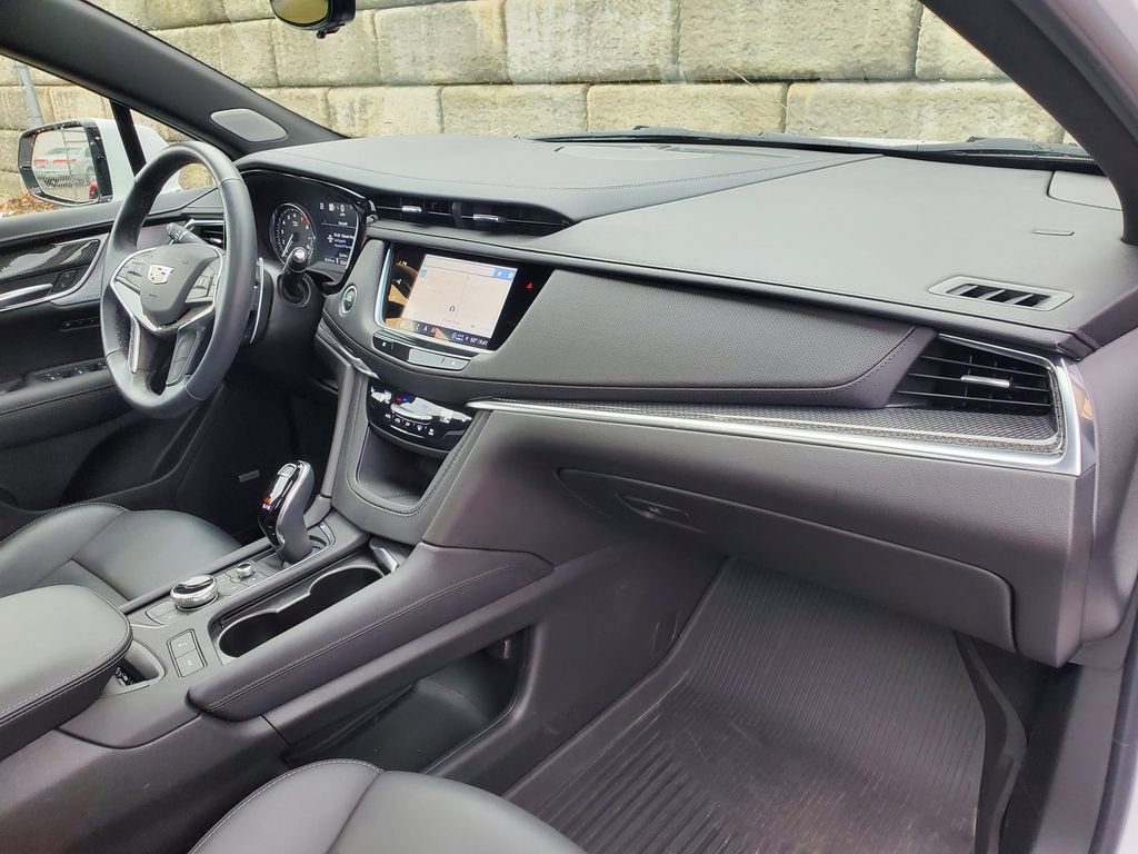 Certified 2023 Cadillac XT5 Sportv w/ Technology Package image 38