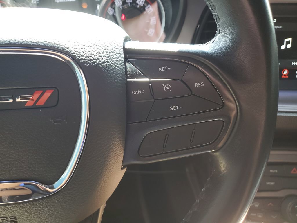 Used 2023 Dodge Challenger SXT AWD/4WD image 18