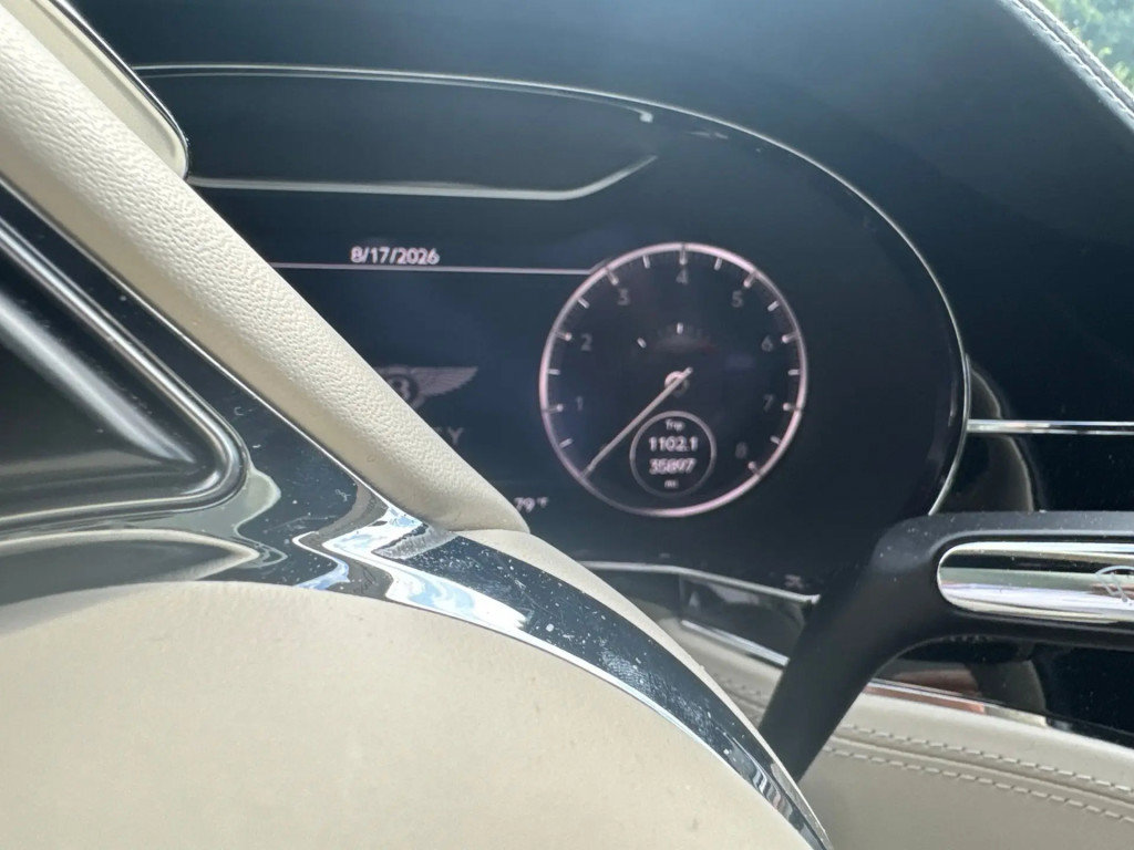 Certified 2022 Bentley Continental GT AWD/4WD image 1