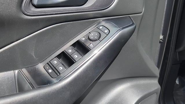 Used 2024 Nissan Rogue S AWD/4WD image 31