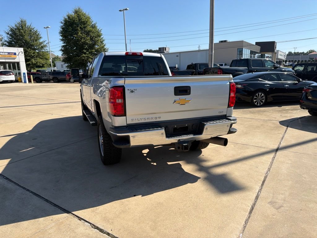 Used 2018 Chevrolet Silverado 2500 LTZ w/ Duramax Plus Package AWD/4WD image 12