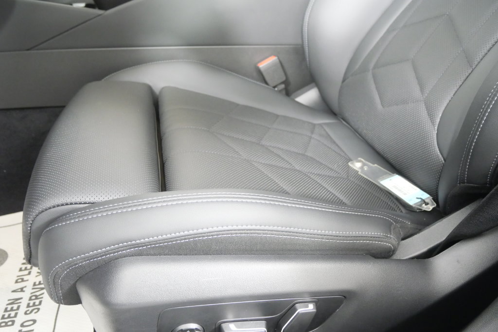 Certified 2027 BMW 530i RWD image 10