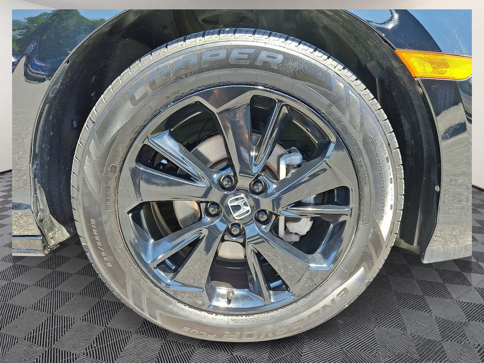 Used 2023 Honda Odyssey Sport image 7