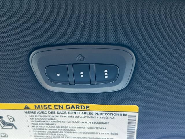 New 2026 Chrysler Pacifica Select FWD image 29