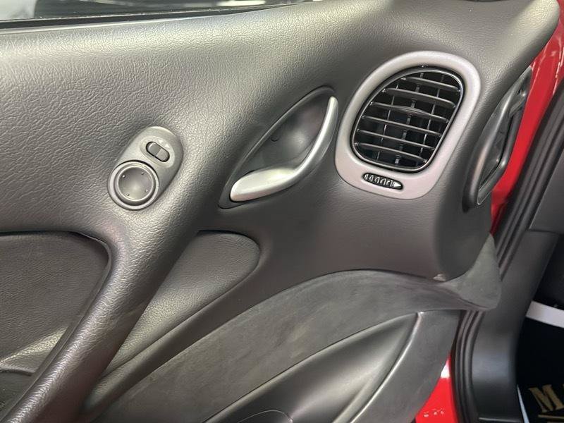 Used 2006 Pontiac GTO RWD image 26