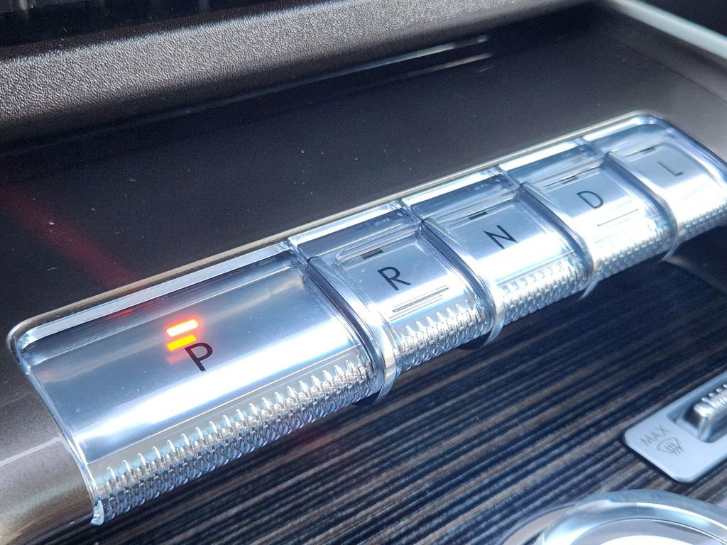 Used 2024 Lincoln Nautilus Black Label w/ Jet Appearance Package (87T) image 28