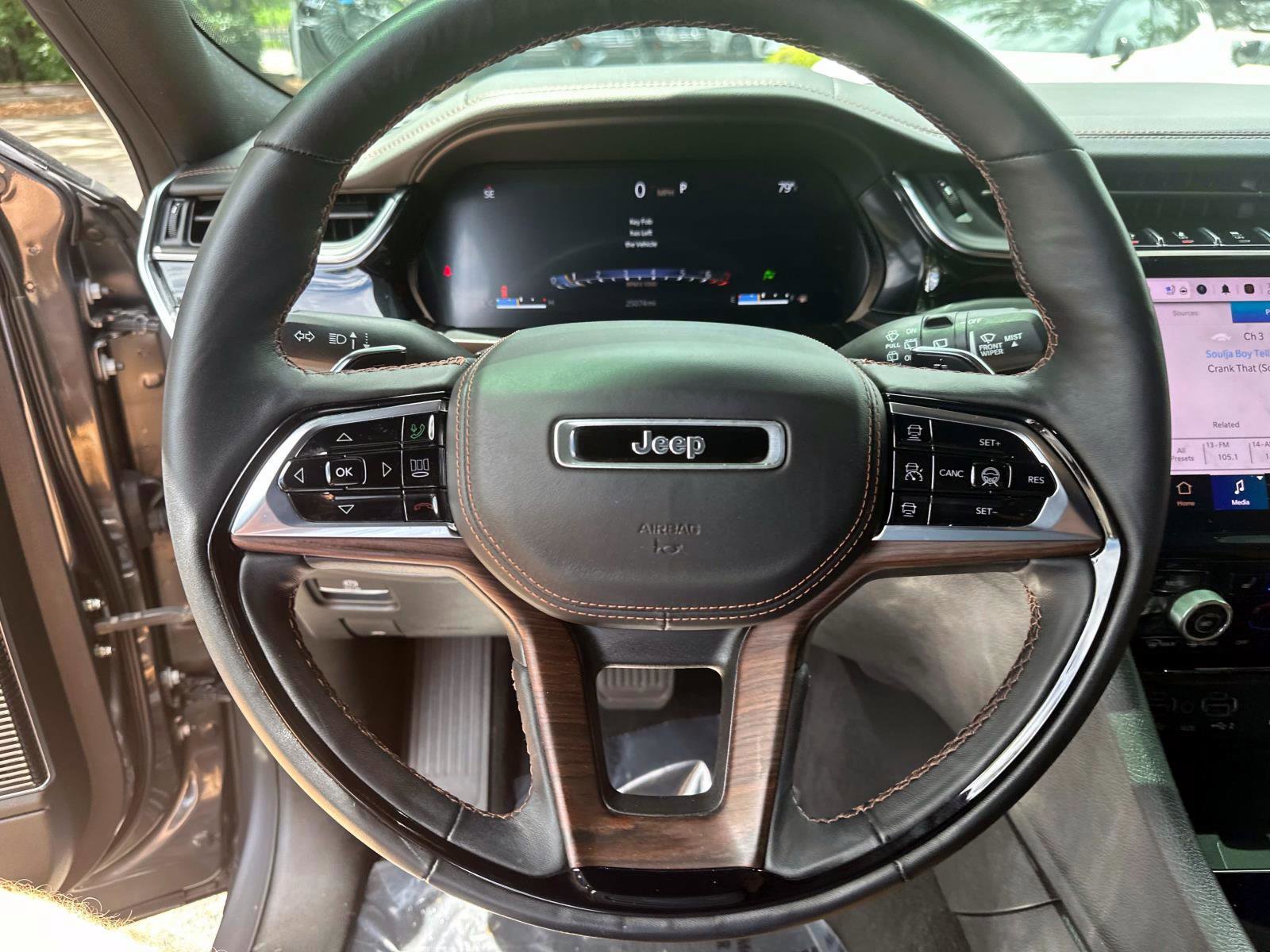 Used 2023 Jeep Grand Cherokee Summit w/ Adv Protech Group IV image 26