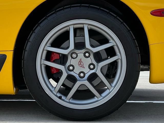 Used 2003 Chevrolet Corvette Z06 w/ Memory Package, 3 Drivers image 89