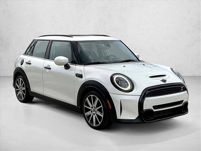Used 2023 MINI Cooper S FWD image 11