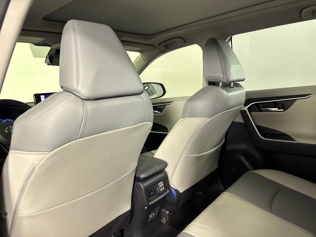 Used 2024 Toyota RAV4 Limited w/ Advanced Technology Package image 30