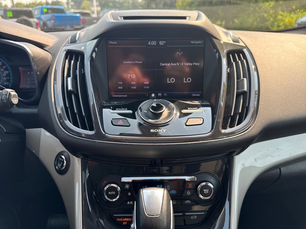 Used 2013 Ford C-MAX SEL FWD image 19