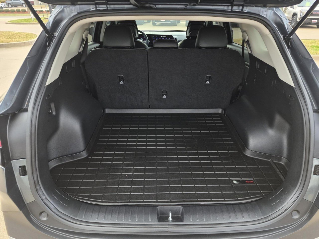 Used 2023 Kia Sportage EX image 8