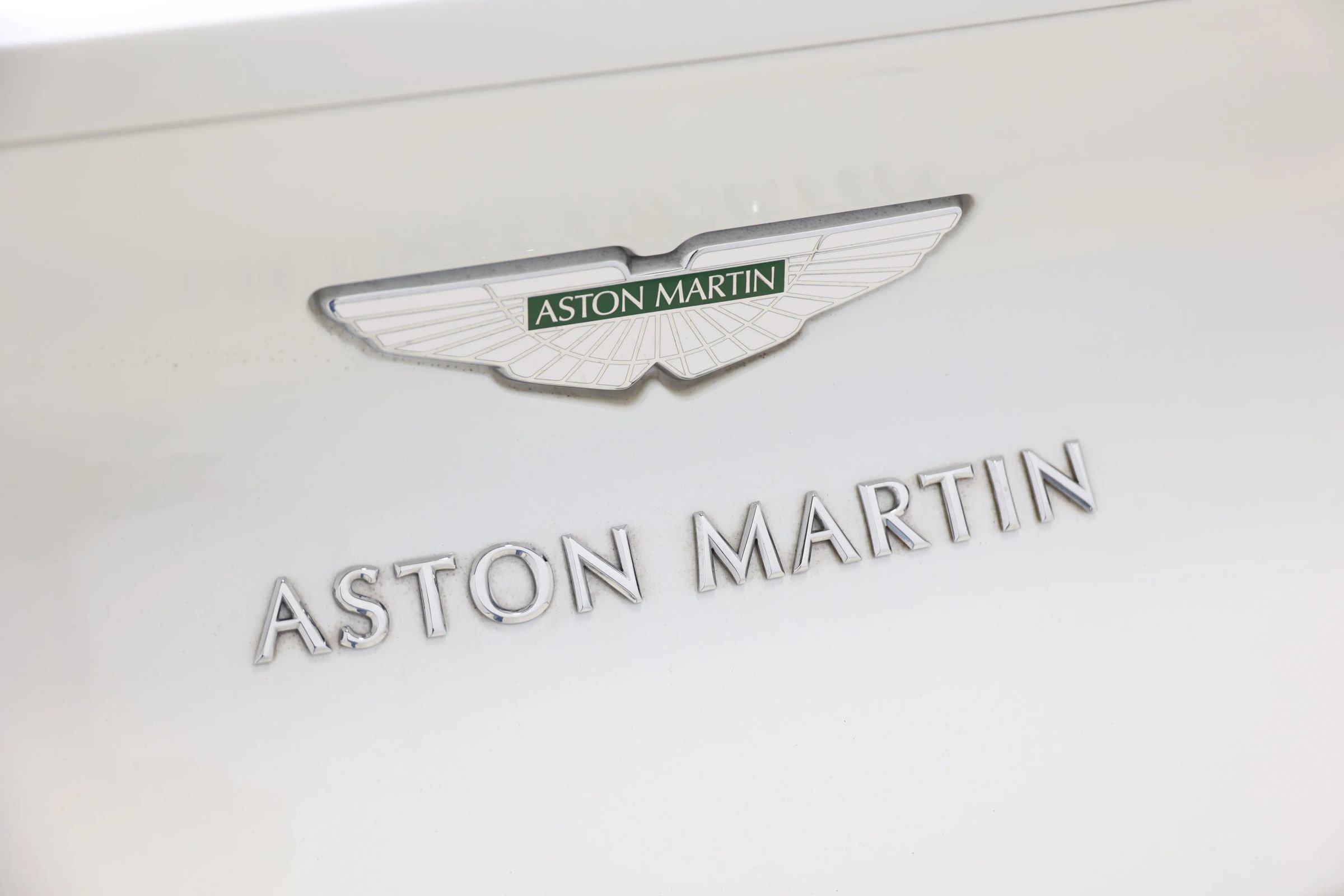 Used 2018 Aston Martin DB11 Coupe image 51
