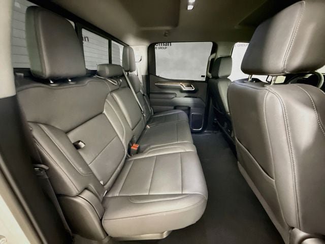 Used 2026 Chevrolet Silverado 1500 RST w/ RST All Star Premium Package AWD/4WD image 27
