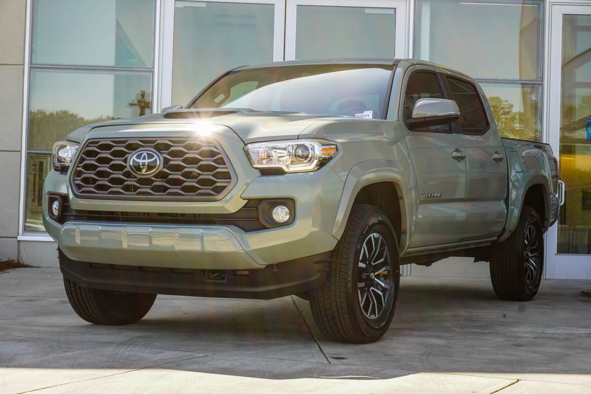 Used 2023 Toyota Tacoma TRD Sport RWD image 8