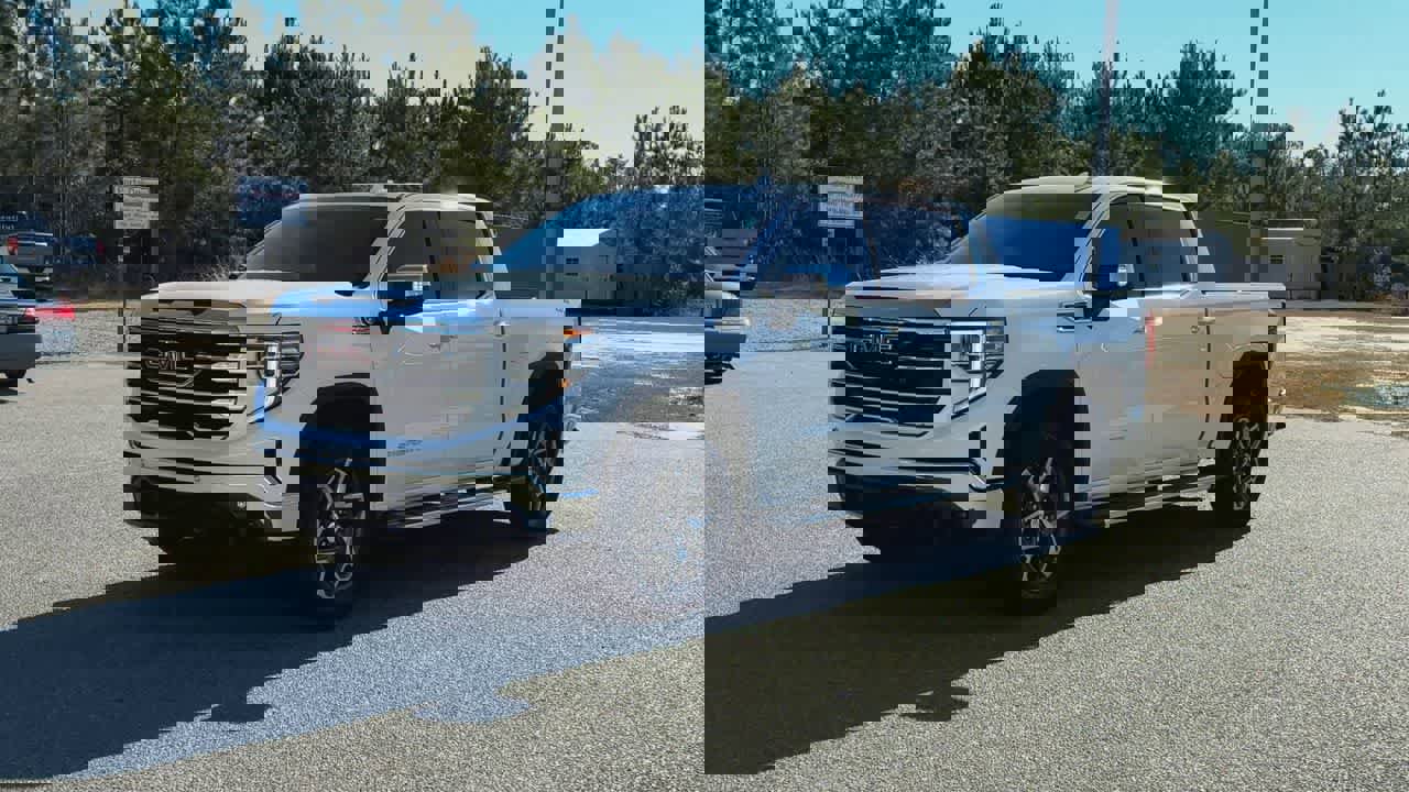 New 2026 GMC Sierra 1500 SLT w/ SLT Premium Plus Package image 4