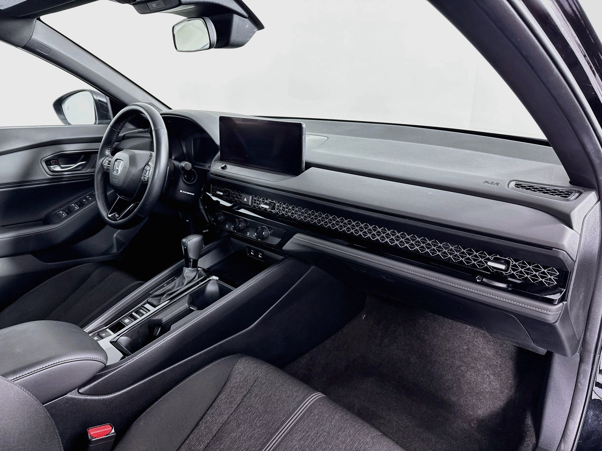 Certified 2024 Honda Accord Sport image 27