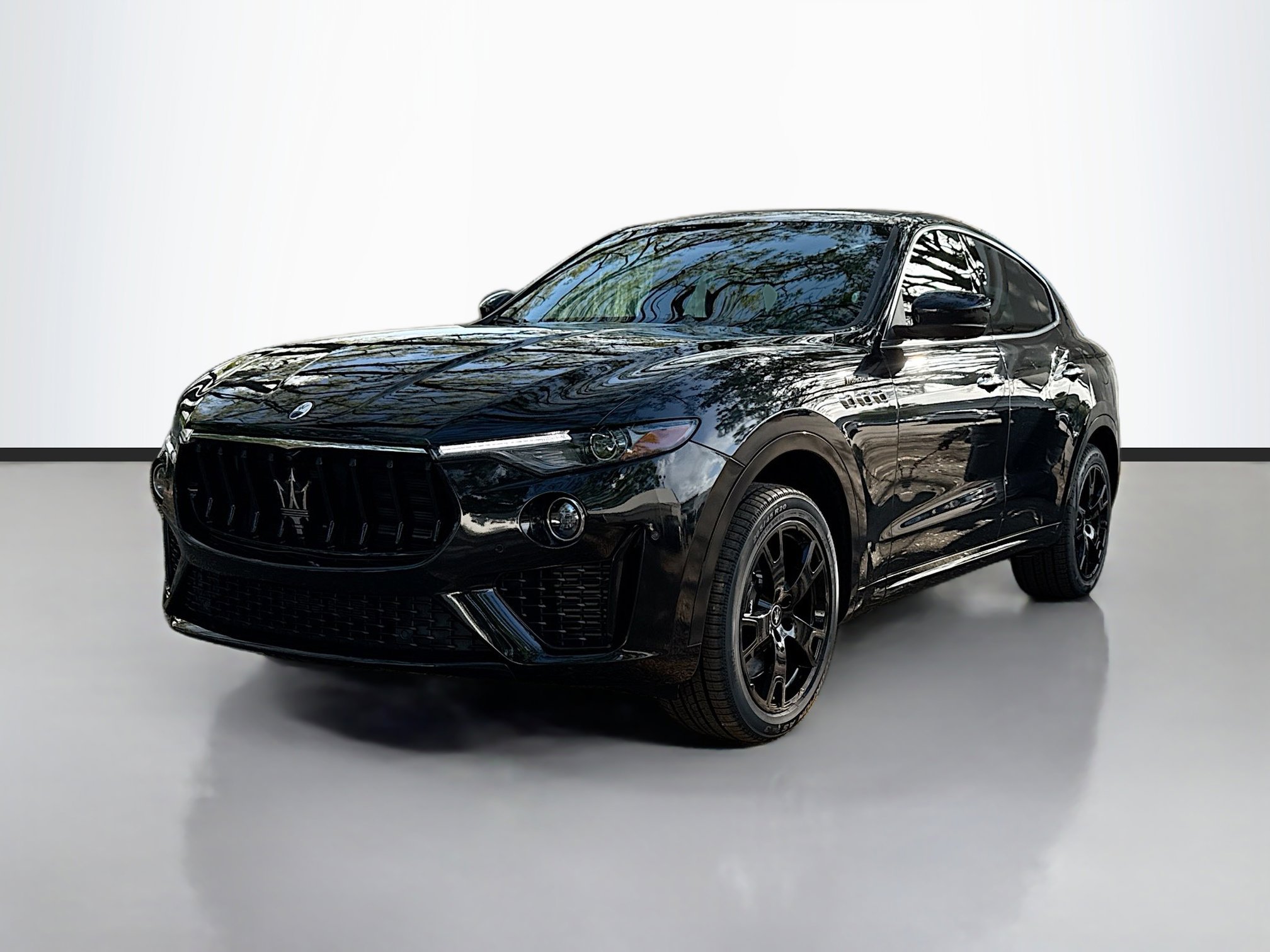 Used 2022 Maserati Levante Modena image 7
